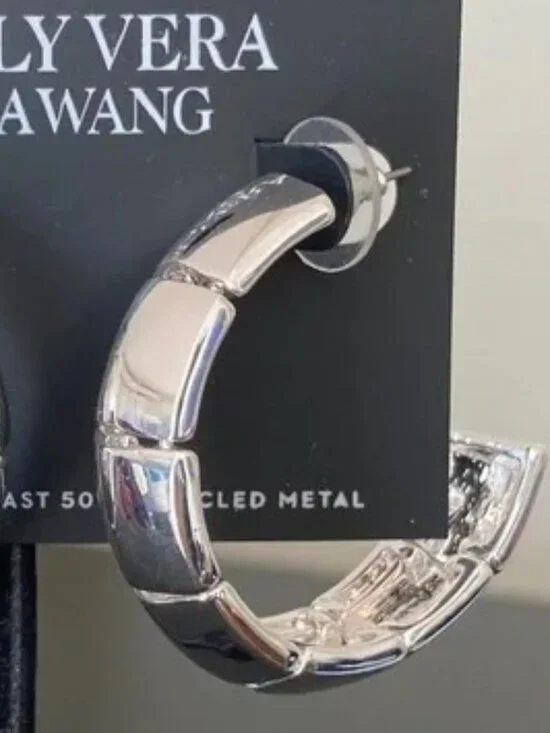 VERA WANG Mod/Contemporary Silver Chunky Hoop Earrings**NEW! - Picture 3 of 3